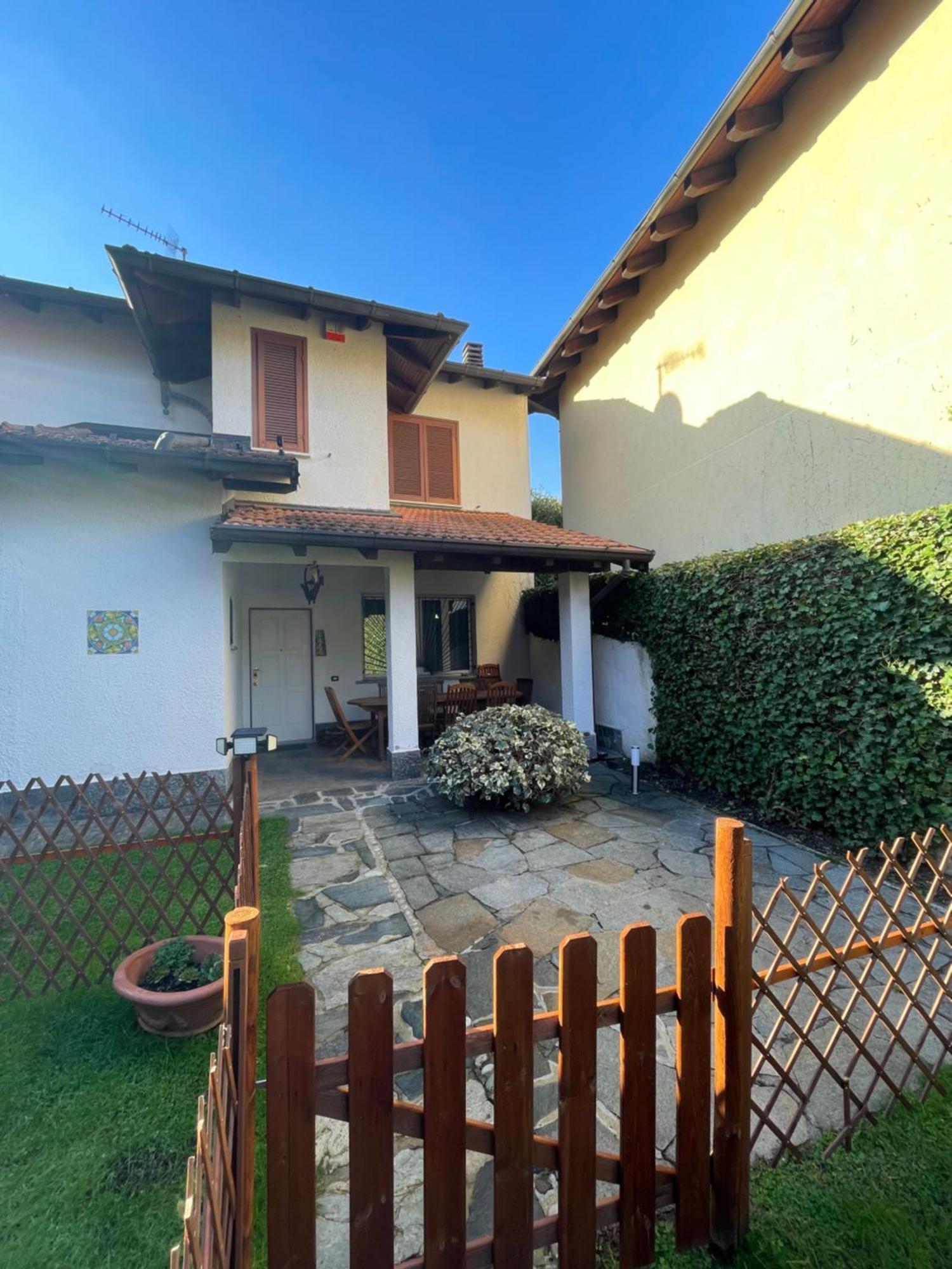 Villa Mia Lugano Lake Brusimpiano Exteriör bild